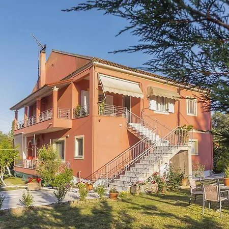 Vasiliki * 莱夫基米